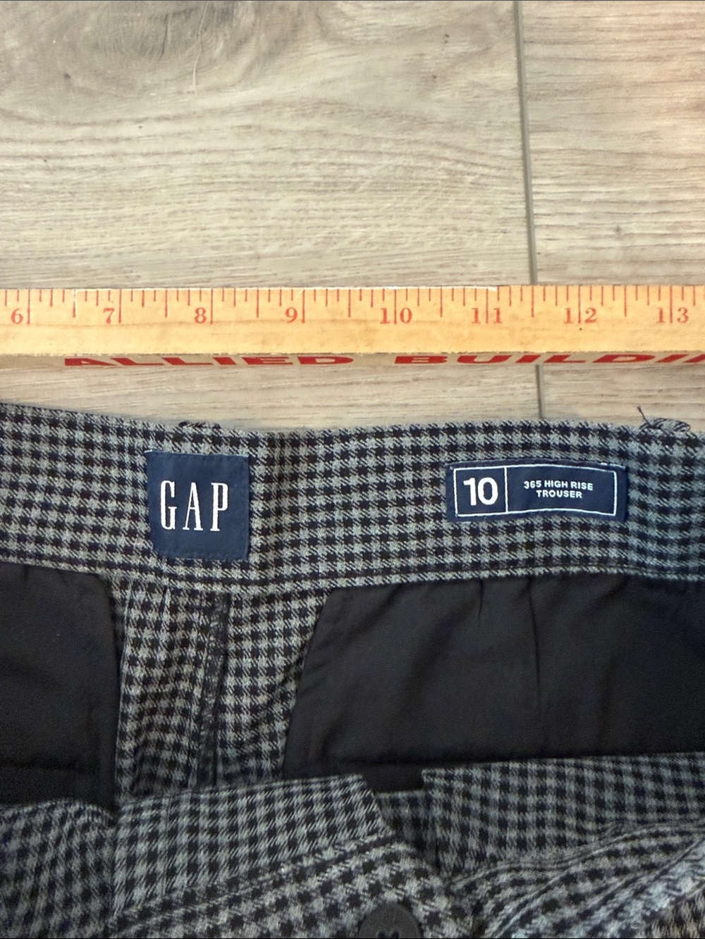 NEW | Gap | 365 High Rise Brushed Twill Pleated Trousers | Black/Gray Gingham - Picture 5 of 8